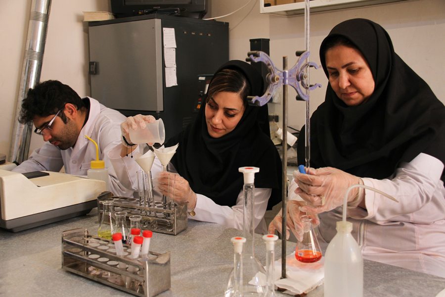 آزمایشگاه ها